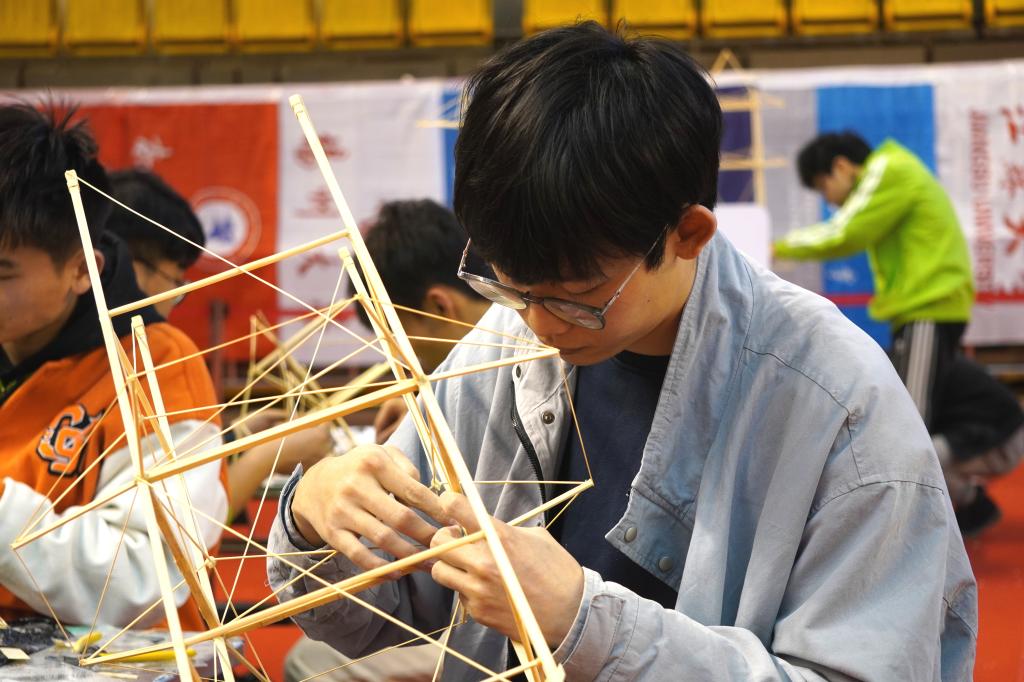 喜讯!我校摘得第十五届全国大学生结构设计竞赛国家一等奖桂冠-兰州交通大学
